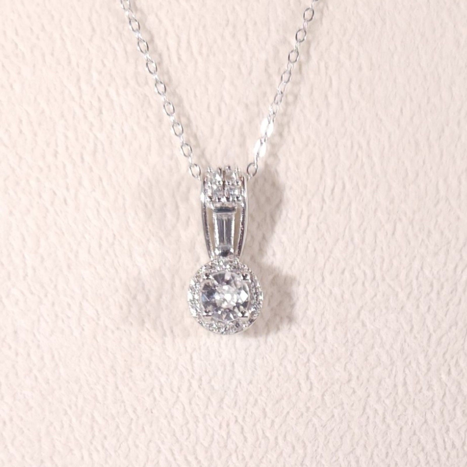 Natural White Zircon Pendant Necklace With Chain Made In Italy 56$